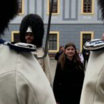 Slavnostní vztyčení praporů na gardové strážnici, 17. listopadu 2025, Schwarzenberská granátnická garda